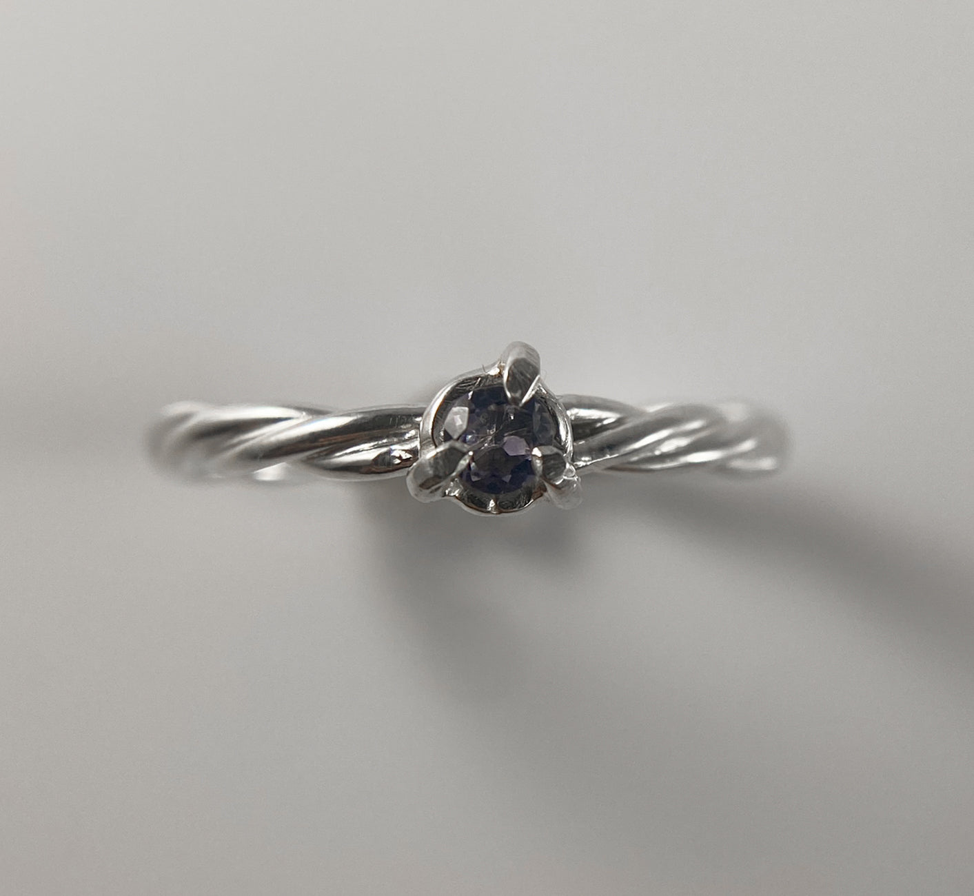 Solitaire London Blue Topaz